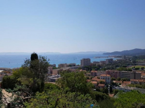 Le Lavandou, T2 climatisé pour 4 pers avec parking près de la plage - FR-1-803-28